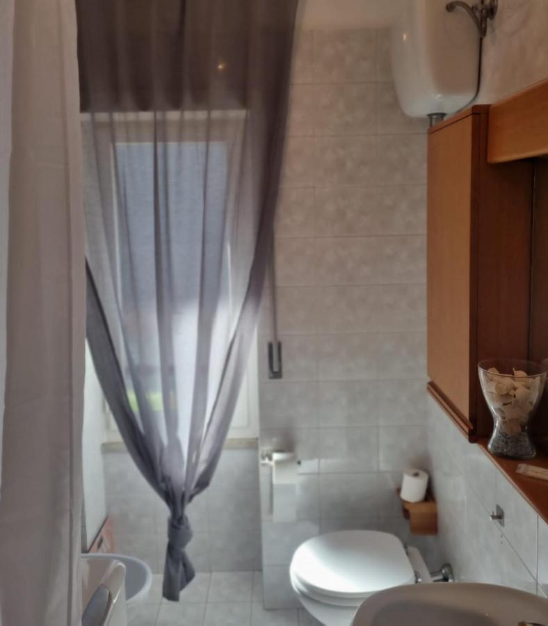 Appartement Ultimo Piano Con Parcheggio à Trieste Extérieur photo