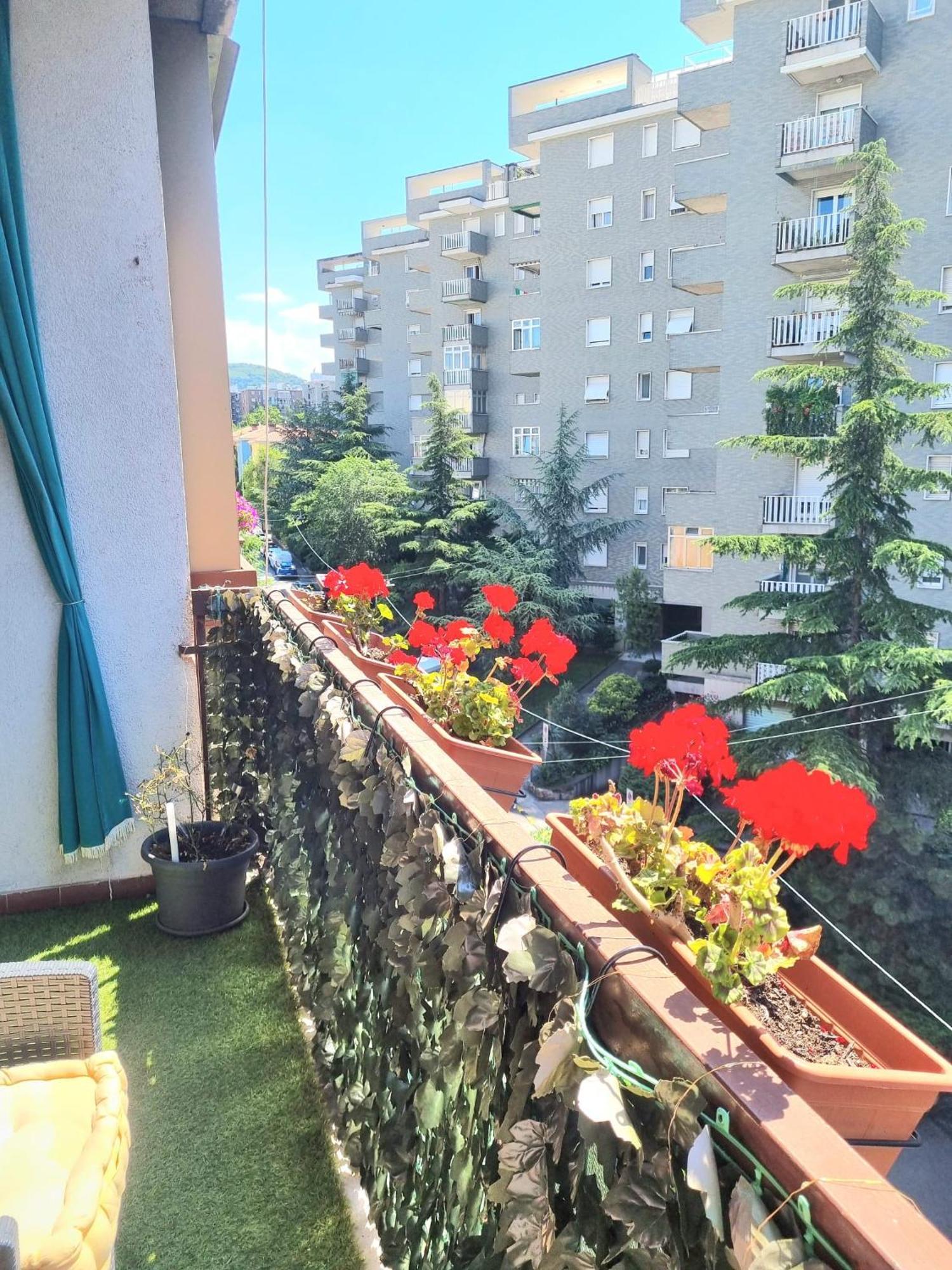 Appartement Ultimo Piano Con Parcheggio à Trieste Extérieur photo